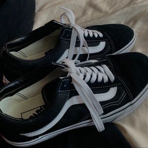Classic black old skool vans